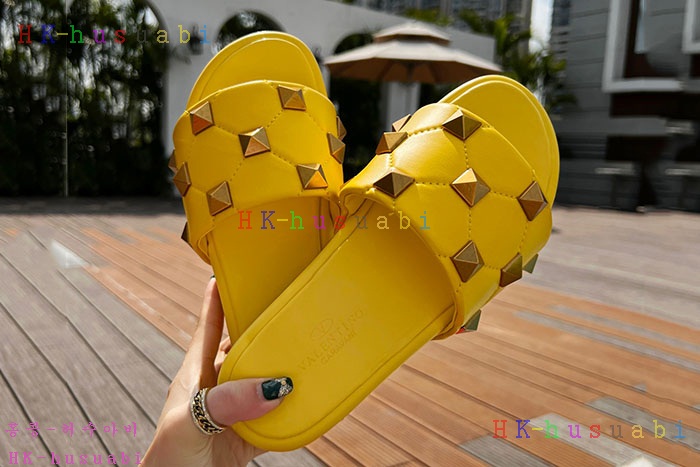 NEW 발렌티노 샌들 신상 V 556033