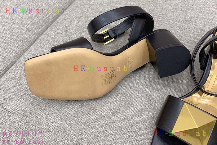 NEW 발렌티노 샌들 신상 V 558004