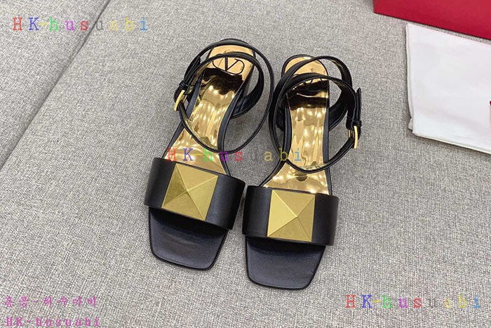 NEW 발렌티노 샌들 신상 V 558004