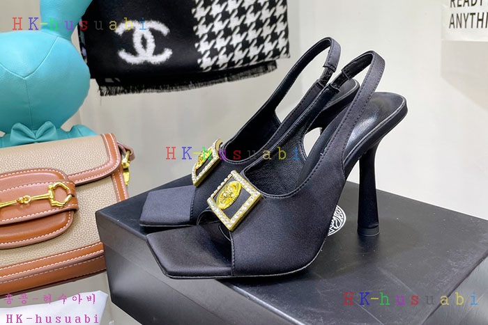 NEW 베르사체 신발 신상 V 555252