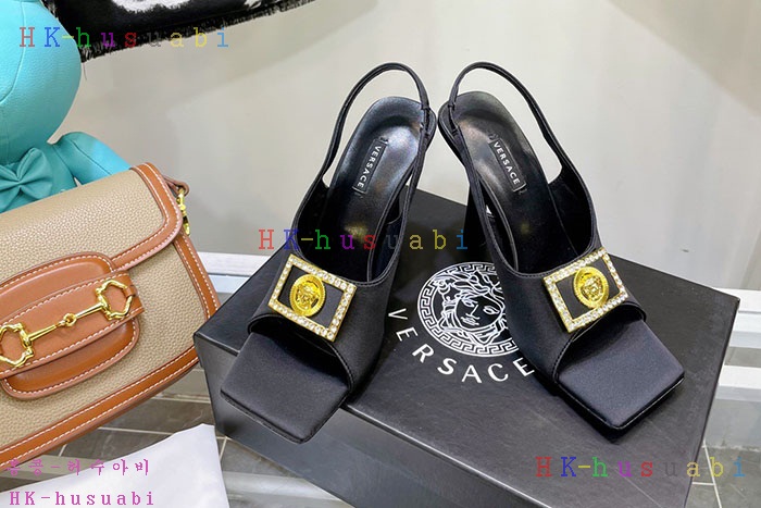 NEW 베르사체 신발 신상 V 555252