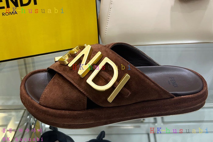 NEW 펜디 슬리퍼 신상 FD 559901