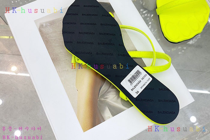 NEW  발렌시아가 샌들 신상 B 118241
