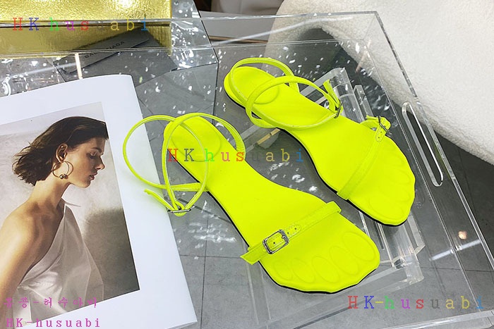 NEW  발렌시아가 샌들 신상 B 118241