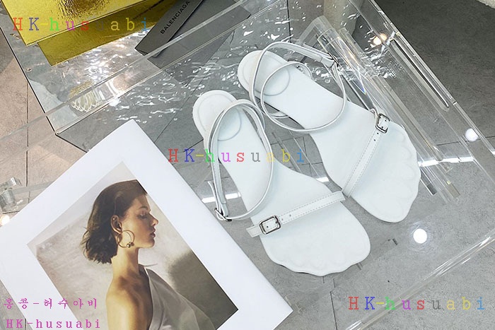 NEW  발렌시아가 샌들 신상 B 118243