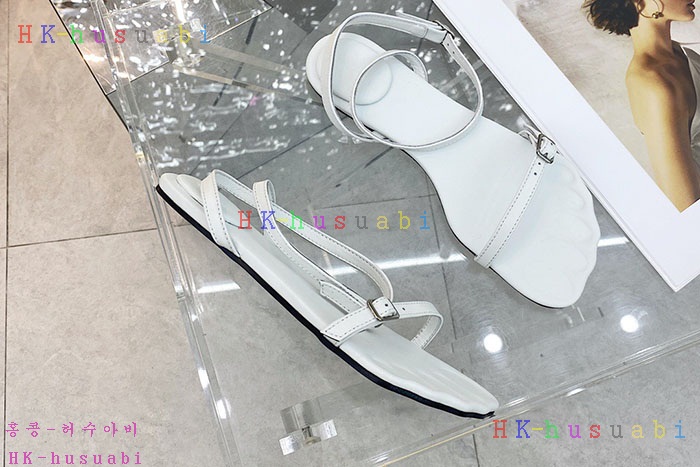 NEW  발렌시아가 샌들 신상 B 118243