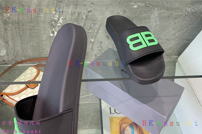 NEW  발렌시아가 신발 신상 B 1143304