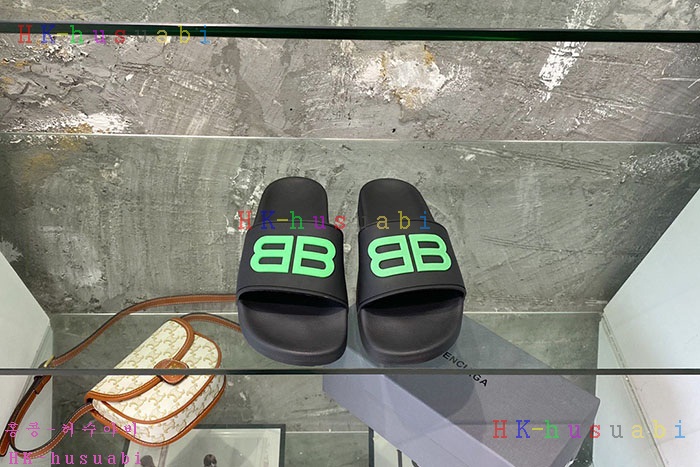 NEW  발렌시아가 신발 신상 B 1143304