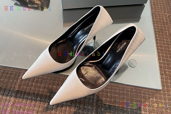NEW  발렌시아가 신발 신상 B 1144401