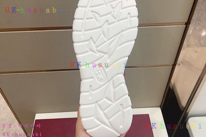 NEW  발리 스니커즈 신상 B 552400
