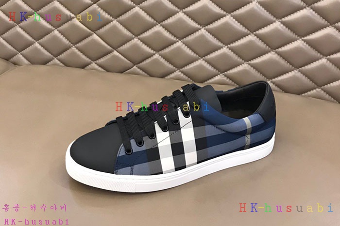 NEW  버버리 스니커즈 신상 BB  4415503