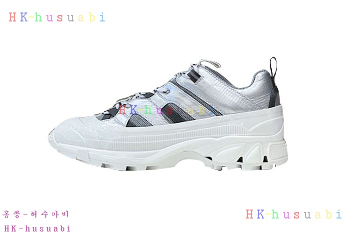 NEW  버버리 스니커즈 신상 BB  441400
