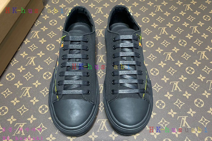 NEW  버버리 스니커즈 신상 BB  4415505