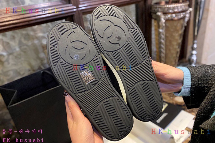 NEW 샤넬 스니커즈 신상 C 552713