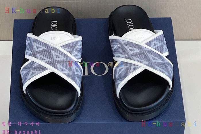 NEW 디올 샌들 신상 DR 421607