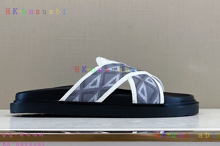 NEW 디올 샌들 신상 DR 421607
