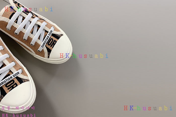 NEW 디올 스니커즈 신상 DR 421614