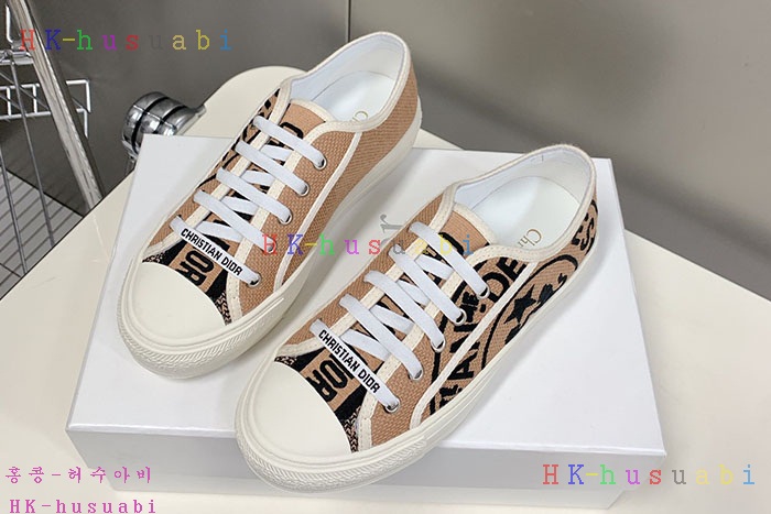 NEW 디올 스니커즈 신상 DR 421614