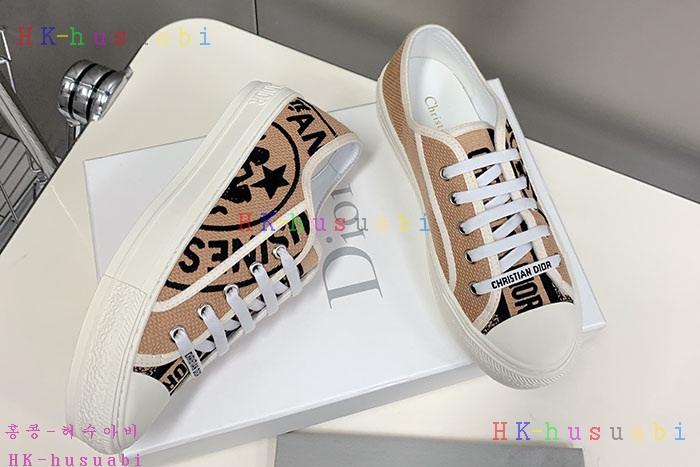 NEW 디올 스니커즈 신상 DR 421614