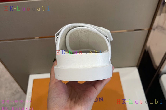 NEW 루이비통 신발 신상 LV 6088005