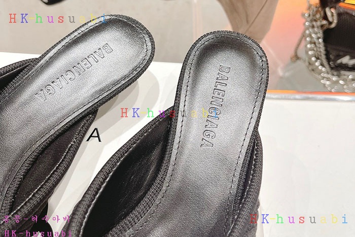 NEW 발렌시아가 신발 신상 B 663042