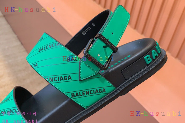 NEW 발렌시아가 샌들 신상 B 6625001