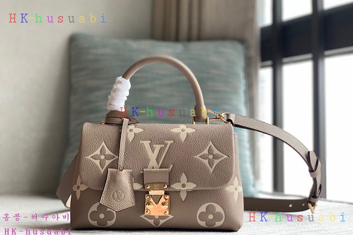 ★미러급★루이비통 마들렌  M46041