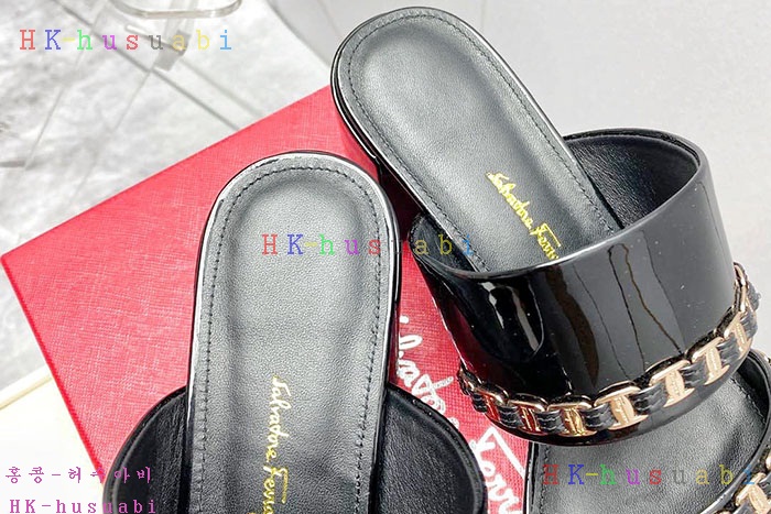 NEW  페라가모 샌들 신상 F 9992520