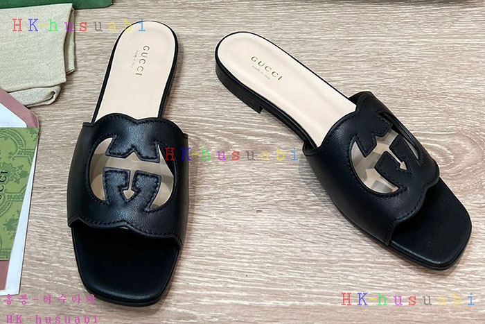 NEW 구찌 신발 신상 GU 688840