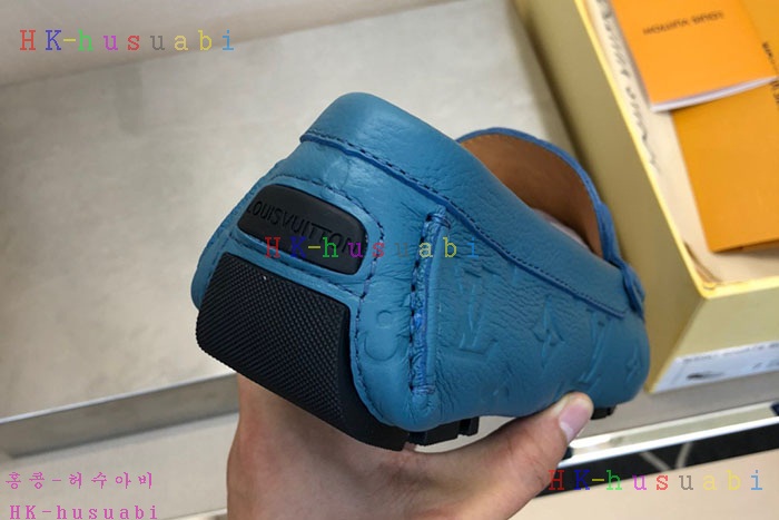 NEW 루이비통 신발 신상 LV 705528