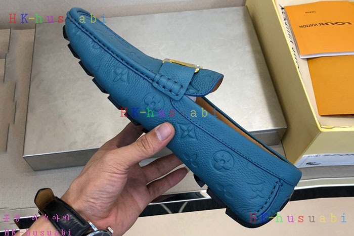 NEW 루이비통 신발 신상 LV 705528