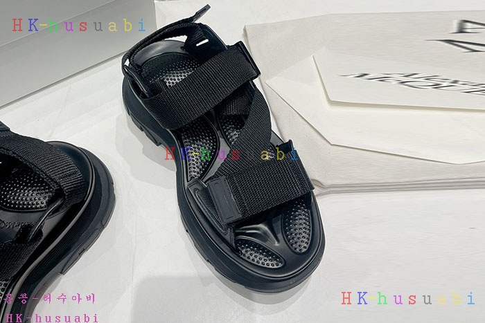 NEW 알렉산더 맥퀸 신발 신상 MQ 995582