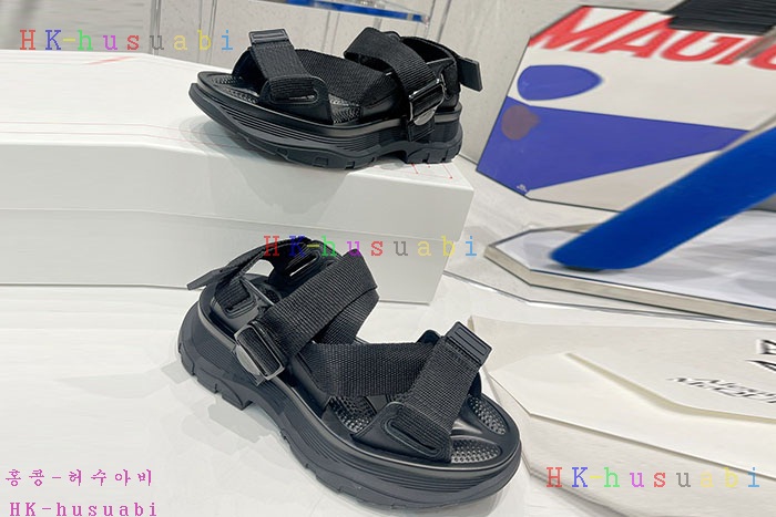 NEW 알렉산더 맥퀸 신발 신상 MQ 995582