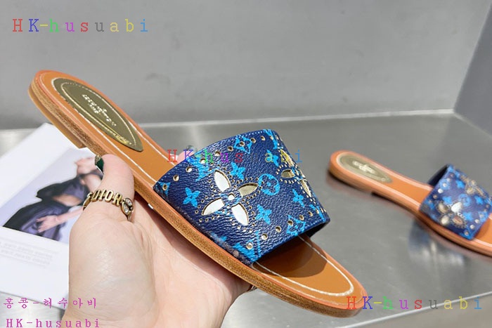 NEW 루이비통 샌들 신상 LV 905002