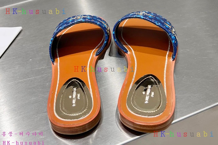 NEW 루이비통 샌들 신상 LV 905002