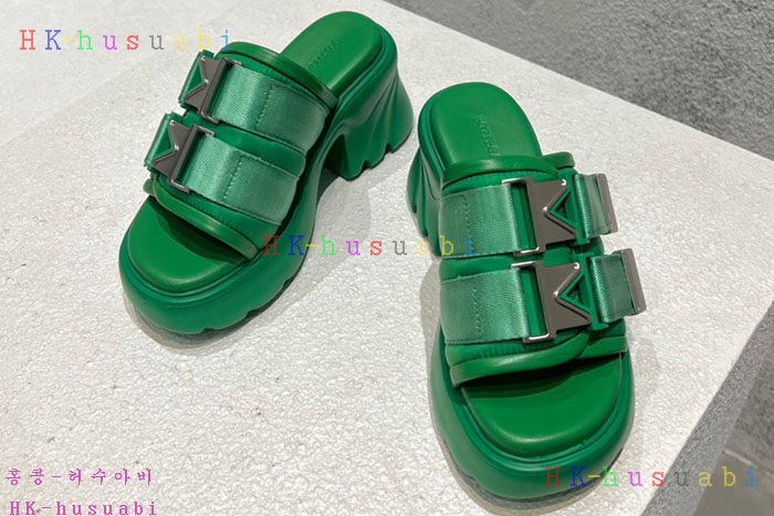 NEW 보테가베네타 샌들 신상 BV 950021