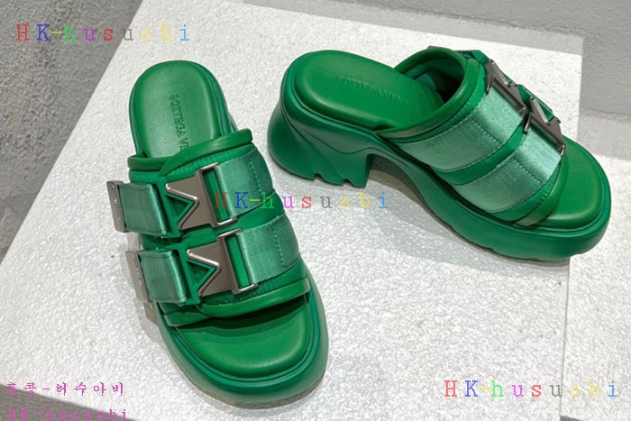 NEW 보테가베네타 샌들 신상 BV 950021