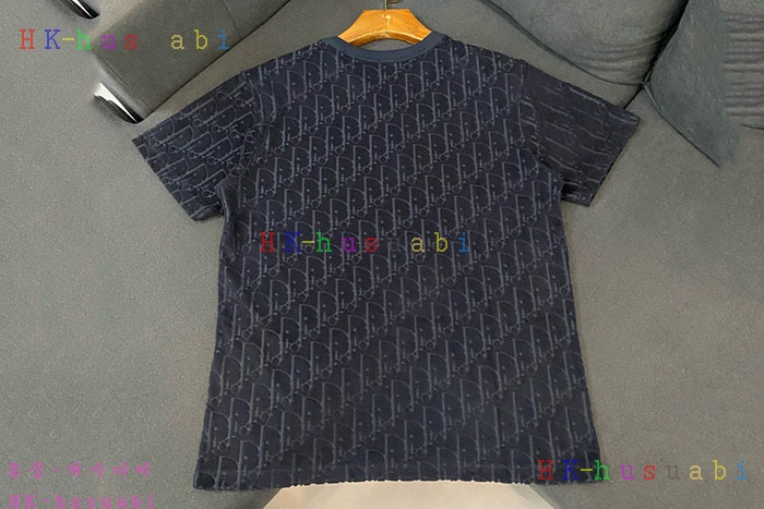 NEW 디올 반팔티 신상 DR 552519