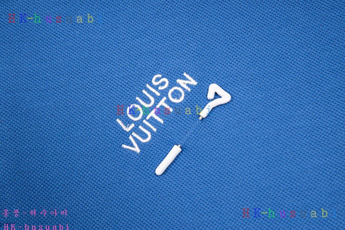 NEW 루이비통 반팔티 신상 LV 4488511