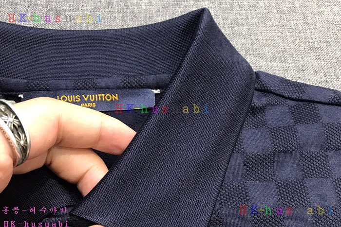 NEW 루이비통 반팔티 신상 LV 4488535