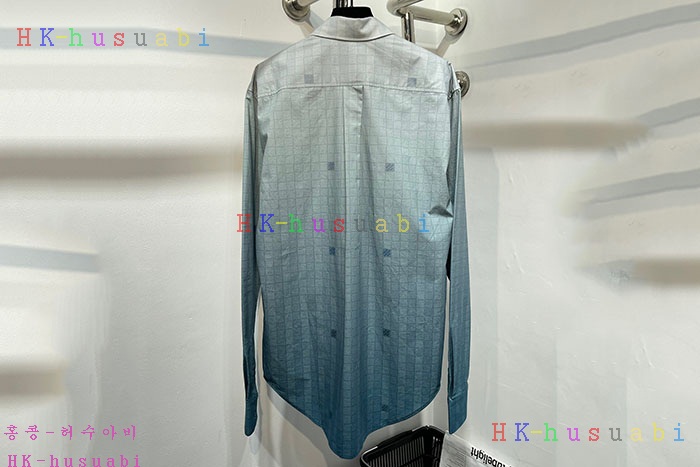 NEW 루이비통 셔츠 신상 LV 4488508