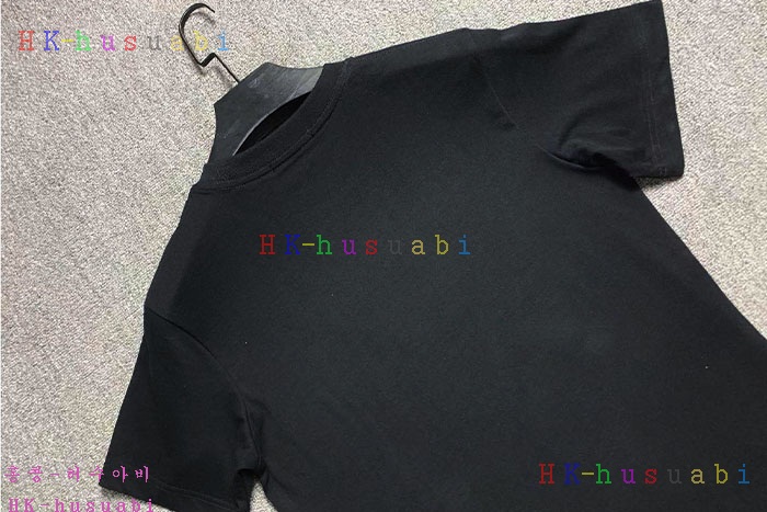 NEW 알마니 반팔티 신상 A 2233022