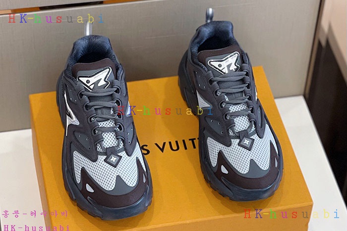 NEW 루이비통 스니커즈 신상 LV 285601