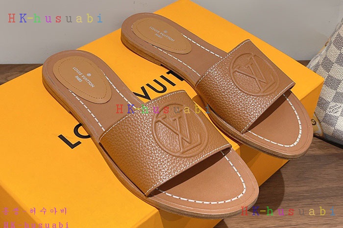 NEW 루이비통 샌들 신상 LV 3056002