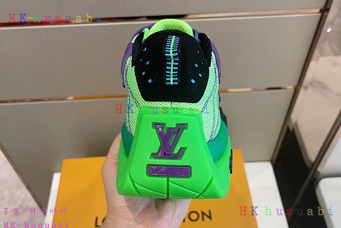 NEW 루이비통 스니커즈 신상 LV 288120