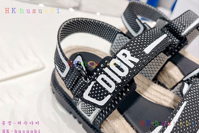 NEW 디올 샌들 신상 DR 8260012