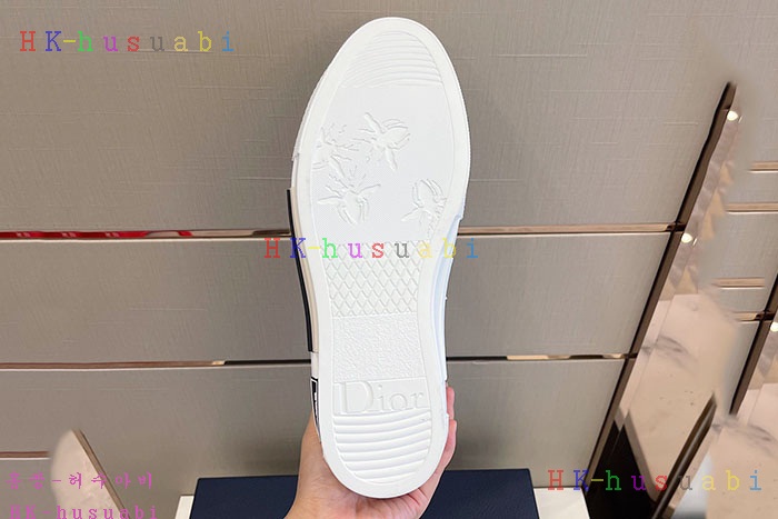 NEW 디올 스니커즈 신상 DR 8241190