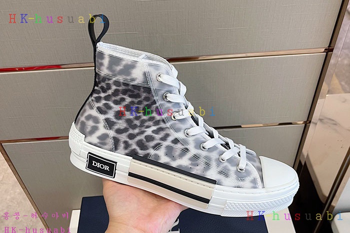 NEW 디올 스니커즈 신상 DR 8241190