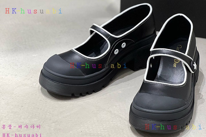 NEW 디올 신발 신상 DR 2220401
