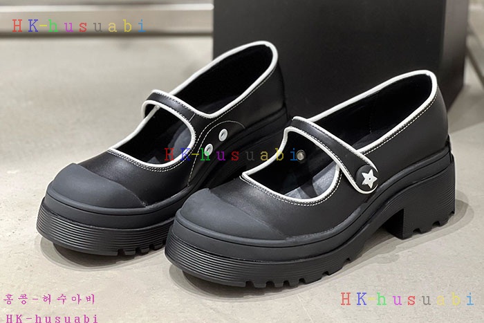 NEW 디올 신발 신상 DR 2220401
